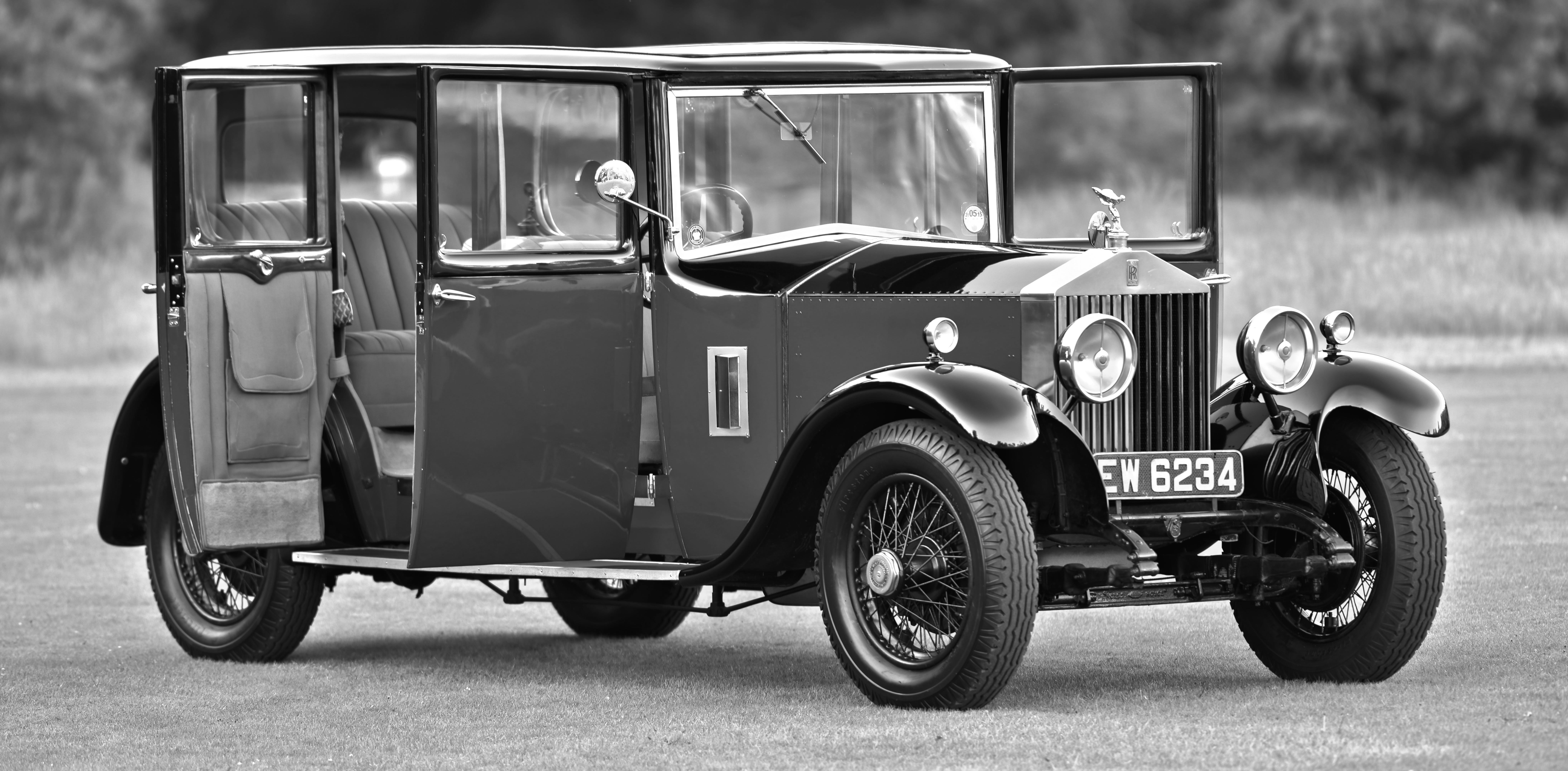 Frontal Historia Rolls-Royce 100 años